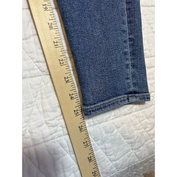 American Eagle Women's 000 Short Medium Wash Mom Jeans Denim High Rise - Picture 4 of 8